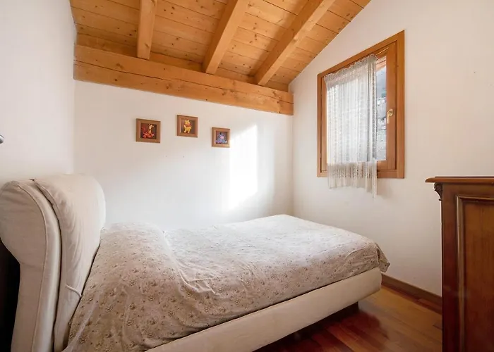 Villa Magic Moment In Perledo