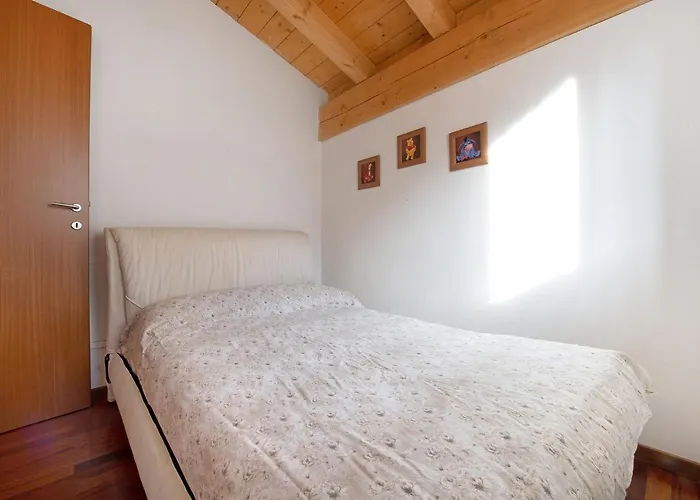 Villa Magic Moment In Perledo