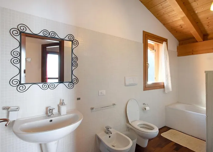 Magic Moment In Villa Perledo